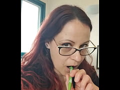 Play MP4 - Hello les coquins &excl; Comment &ccedil;a va ce matin &quest; Bon mercredi Si tu veux me voir &period;&period;&period;