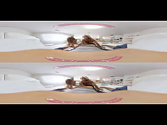 Play MP4 - VR PORN-step Mom teach her teen daughter how to suck cock