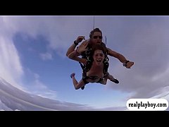 Play MP4 - Badass babes sky diving and boar hunting