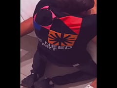 Play MP4 - Estudiantes hacen la tarea o follan a escondidas&quest;