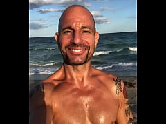 Play MP4 - MAXXX LOADZ THE HAPPY PORNSTAR