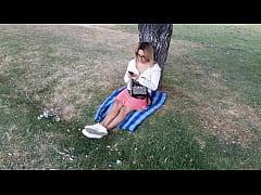 Play MP4 - Rubia me ense&ntilde;a sus tetas y su co&ntilde;o por dinero