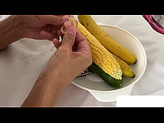 Play MP4 - Granny  banana cucumber pussy insertion massage orgasm