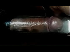 Play MP4 - PENIS PUMP CHALLENGE 2- Boy dotado gemendo tenta 20cm na bomba peniana - se que consigo&quest;&quest;