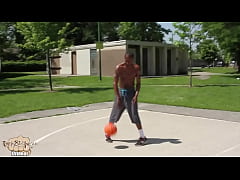 Play MP4 - All American Thug Solo Bate Trailer