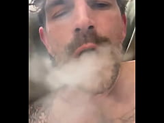 Play MP4 - Who wants a late night drain