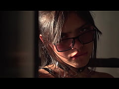 Play MP4 - Atardecer perfecto en Bogota con una latina de otro planeta