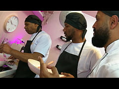 Play MP4 - Trailer for the movie Strawberry of Love with Elisa Sanches&comma; Laura Lins&comma; Laura Fernandes