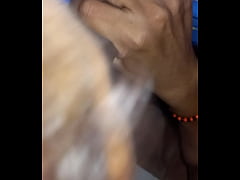 Play MP4 - Mulher casada infiel &eacute; pega chupando quando est&aacute; sozinha em casa