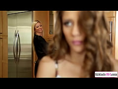 Play MP4 - Lesbian stepmom dominating n pussy licking teen stepdaughter