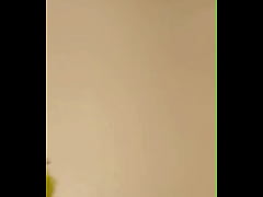 Play MP4 - Homemade - Getting wet and touching myself in the shower