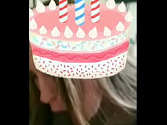 Play MP4 - Good Head