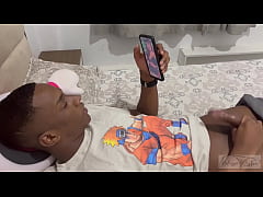 Play MP4 - Batendo uma punheta para minha madrasta gostosa&comma; hoje vou comer o cuzinho apertadinho dela