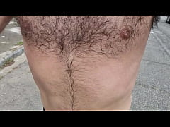 Play MP4 - Peludo safado treinando ao ar livre