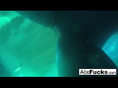 Play MP4 - Underwater hidden camera lesbian fun with Alix & Jenna