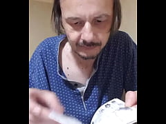 Play MP4 - "Say I Love You" Cap&period;60