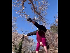 Play MP4 - Just hanging around &num;aerial