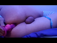 Play MP4 - A little play for a big butt