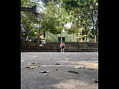 Play MP4 - Quem me lambe depois do treino&quest;&excl;