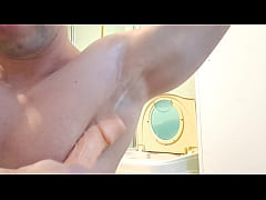 Play MP4 - F&eacute;tichise masturbation aisselle