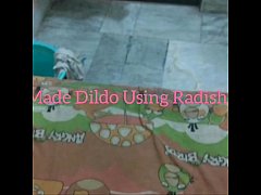 Play MP4 - home made dildo for girls