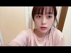 Play MP4 - 【剛毛女子大生オナニー】お母さんが寝てお風呂入る時に臭い身体のままおまんこ触ってオナニーしました。