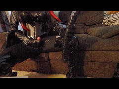 Play MP4 - sucking schlong