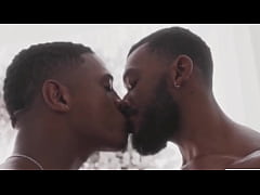 Play MP4 - Encontrei meu amigo na praia&comma; tes&atilde;o foi demais&period; Chamei pra fazer um troca troca no meu ap&ecirc;&period; - Completo - Free