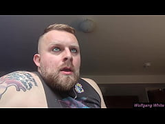 Play MP4 - STRAIGHT STEPBRO POUNDS YOU DEEP - BOTTOMPOV