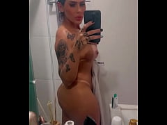 Play MP4 - Domingou meus amores e hoje tem pagode&period;&period;&period; Primeiro pagode na feira&comma; segunda parada Galleria Bar e terceira parada S&atilde;o N &period;&period;&period;