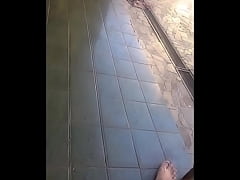 Play MP4 - Pau Medio Magrinho Gozando Muito