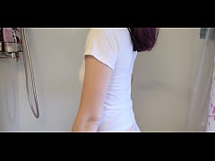 Play MP4 - small teen strip tease wet white t shirt