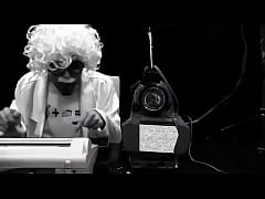 Play MP4 - Sml yes king