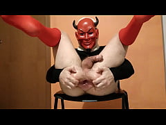 Play MP4 - 5 minutes of ass stretching &lpar;training 04&rpar;