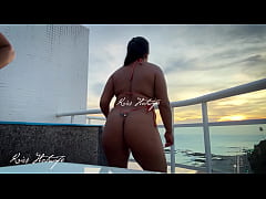 Play MP4 - Puta Casada Toda exibidinha na piscininha da cobertura