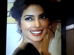 Play MP4 - Cum Short Tribute To Prianka Chopra's face