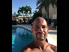 Play MP4 - POOL DAY FOR MAXXX LOADZ