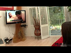 Play MP4 - MOFOZO&period;com - Brunette Amateur Dreams Of Getting The Cum In Her Mouth