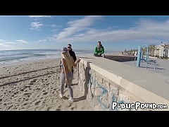 Play MP4 - Blondie with an athletic body has sex outside on the beach