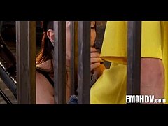 Play MP4 - Emo girl gets fucked 174