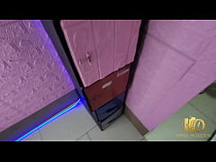 Play MP4 - The beautiful classmate asks him on her knees to help him get through the semester&period; and he fucks her in the lockers