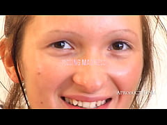 Play MP4 - PISSING MADNESS