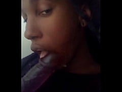 Play MP4 - La Nefertiti Perkins Gives Some Morning Head