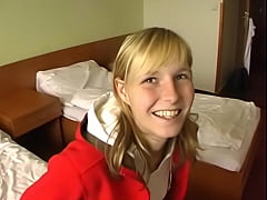 Play MP4 - blonde petite n15