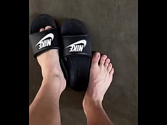 Play MP4 - sweaty slide for you