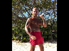 Play MP4 - MAXXX LOADZ THE BEACH BODY PORNSTAR