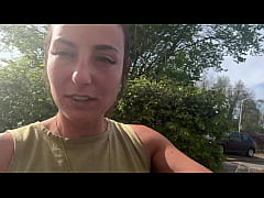 Play MP4 - Lea Pam Se Doigte&comma; Se Caresse Et Jouit Trois Fois Dans Cette Vid&eacute;o Solo Tourn&eacute;e Dans La Cabine De Ce Camion&period;