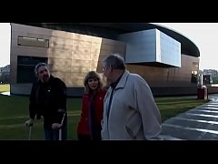 Play MP4 - Tiny tit hottie rides a big dick