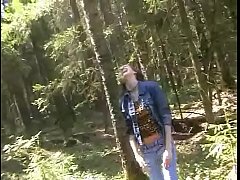 Play MP4 - Goloptious teenager lets boyfriend fill her totally