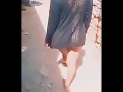 Play MP4 - Sofia Cavero en la playita